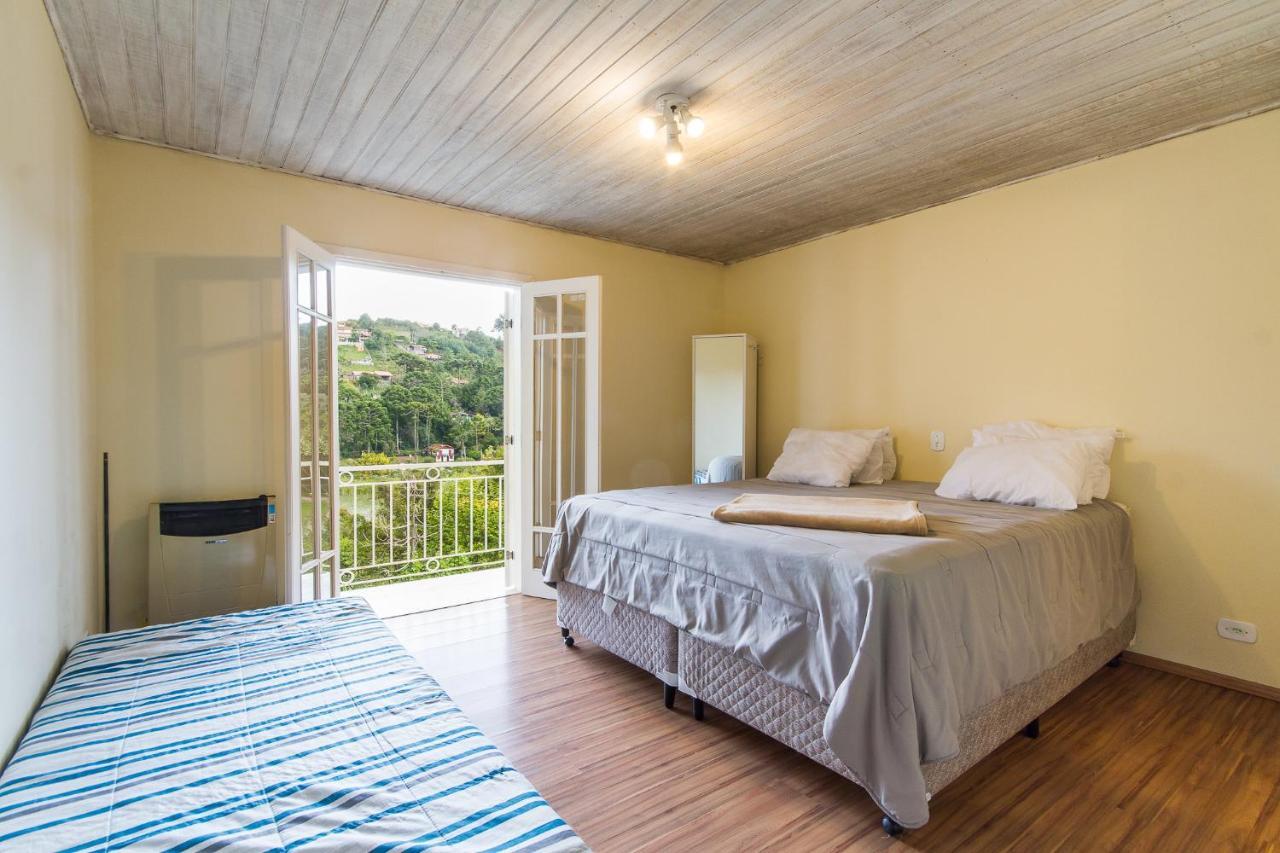 Casa 4 Quartos Em Condominio E Internet Excelente Casa de férias