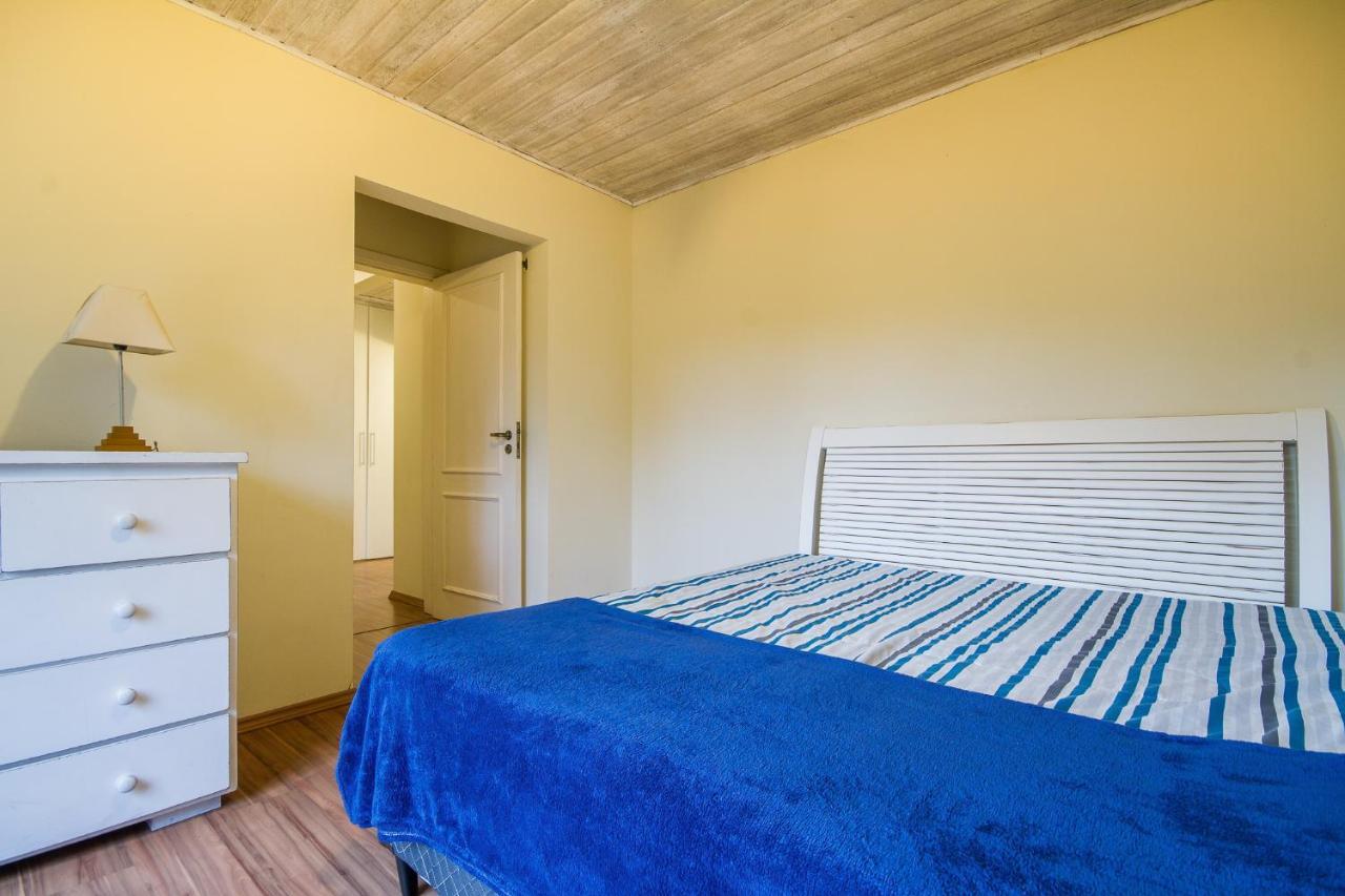 Casa 4 Quartos Em Condominio E Internet Excelente Campos do Jordão